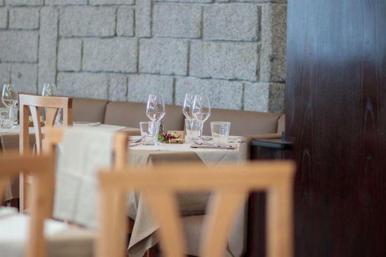 Hotel Milano Tione di Trento Dış mekan fotoğraf